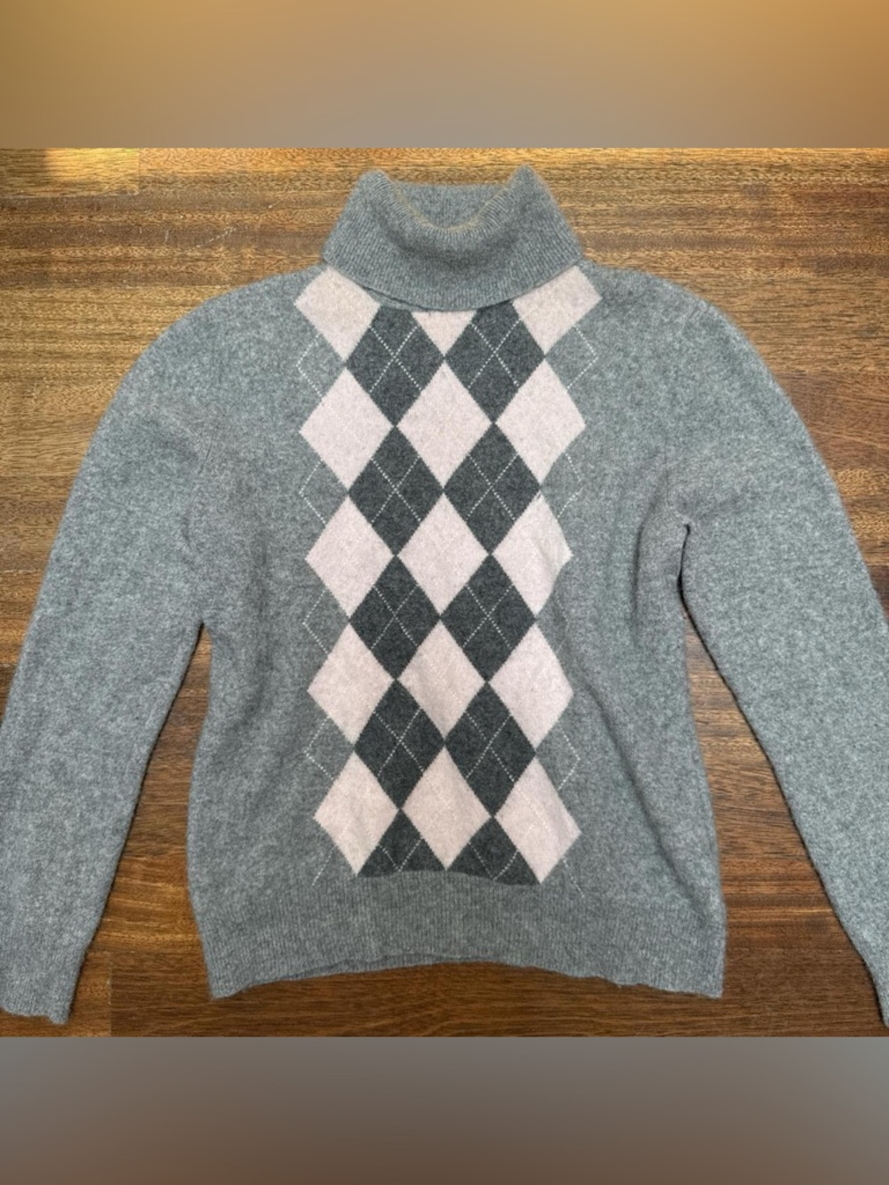 Apt. 9 Gray and Pink Argyle Turtleneck Sweater